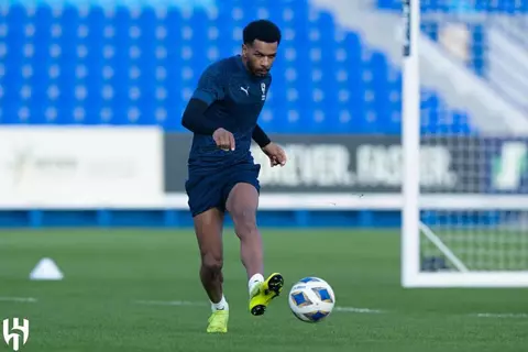 تقارير: بعد موافقة الهلال.. البليهي يوقع لنادي الشباب بنظام الإعارة 
